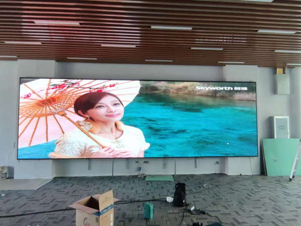 额敏P1.53led小间距屏安装案例